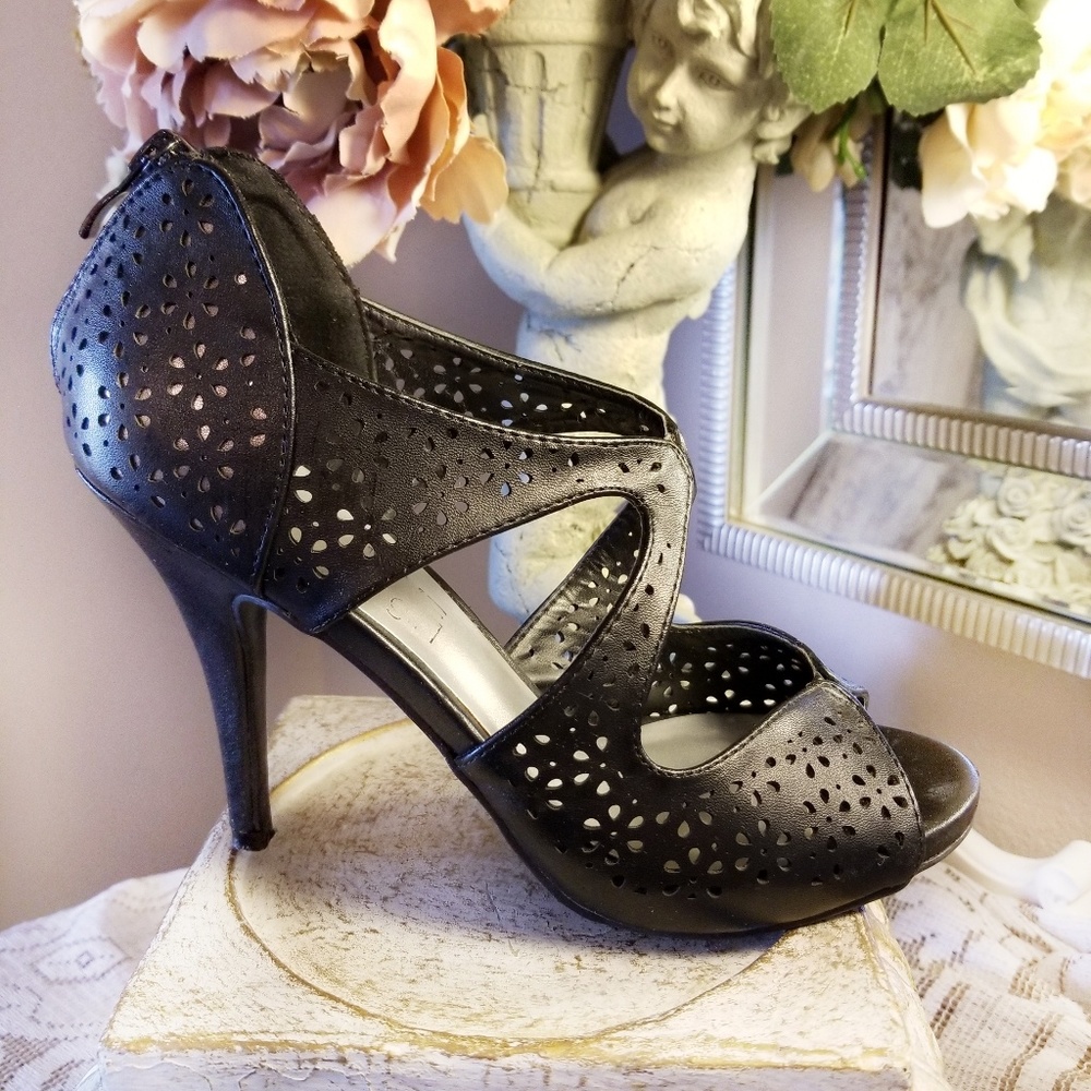 Madeline Black Heels